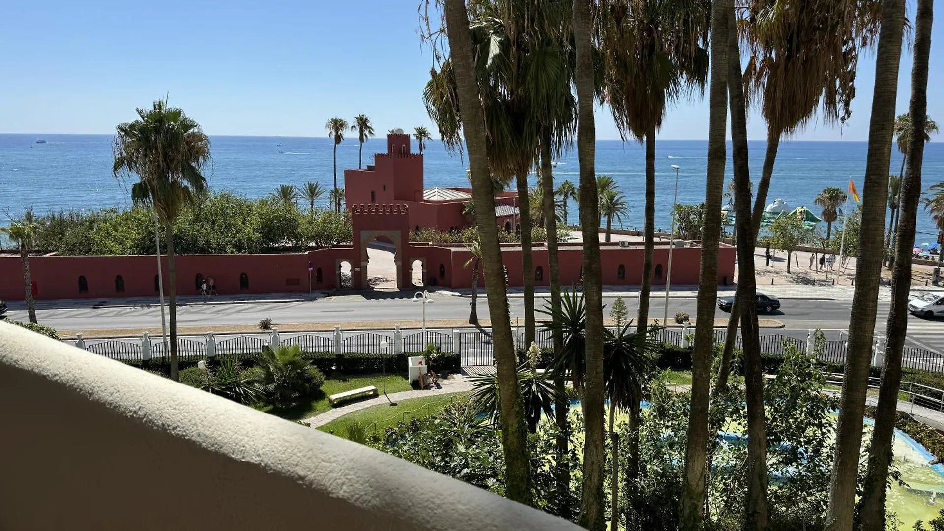 Benalbeach Con Vistas Al Mar contacts