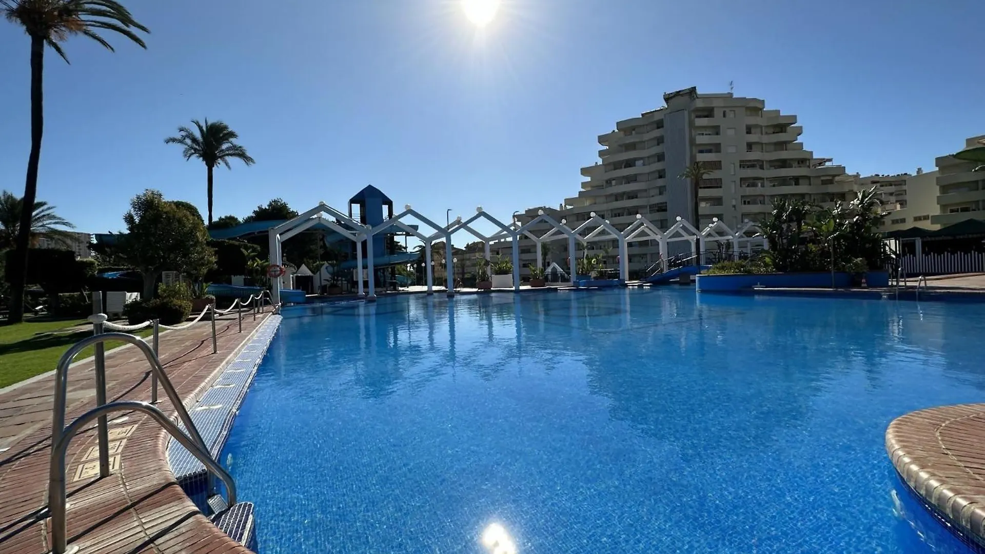 Benalbeach Con Vistas Al Mar Arroyo De La Miel 0*,
